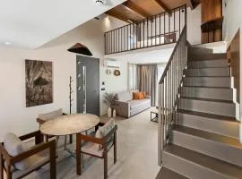 Luxury Suites with BBQ next to Heraklion by Kalles Homes & Suites