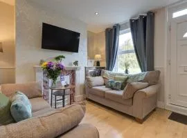 Cosy Stamford Retreat 2 Bed House Near Town Centre
