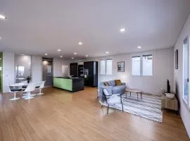 Stockhorn Loft - central, free parking, private