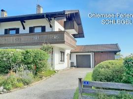Chiemsee-Ferienhaus Schlegel, hotel en Breitbrunn am Chiemsee