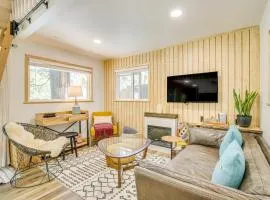 1 Mi to Lake Cozy Crestline Cabin with Hot Tub!
