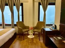 Hotel Honeymoon In Dalhousie #Only Couple and family allowed