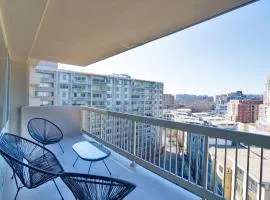Apt Near DC Perfect For Business