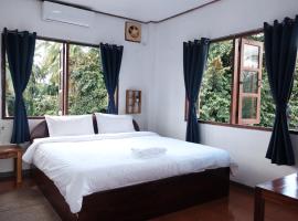 Sabaydee Guesthouse, B&B in Ban Houayxay