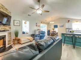 7 Mi to the Hammocks Beach: 3 BD Near Camp Lejeune