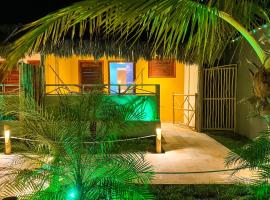Elohim Beach Flats - Fortim - Praia Pontal de Maceió、フォルチンのホテル