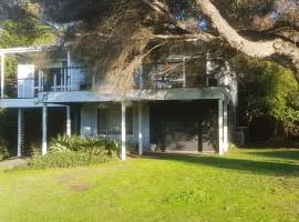75 Harris Road, T-tree House, Ventnor