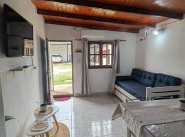 Di Arte 1 - A 200 metros de la Terminal - con Cochera, alojamento em Formosa