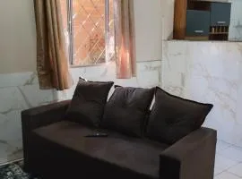 Casa com 1 cama de casal e 1 cama de solteiro
