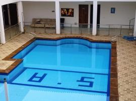 Hotel monas, kh&aacute;ch sạn sang trọng ở San Gil