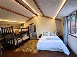 Koinonia Bush Lodge, лодж у місті Гартбеспорт