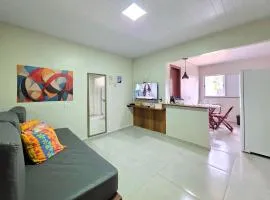 Casa 10 min do centro com wifi e garagem