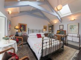 Charming fisherman's cottage, hotel din Newlyn