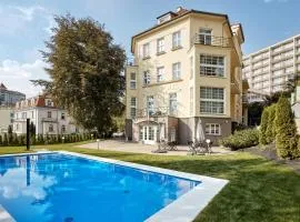 Akropolis Apart Hotel