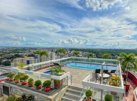 Flat Aconchegante no Millenium Hotel，馬瑙斯的有熱水按摩池的飯店