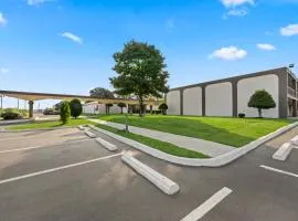 Americas Best Value Inn - Wilson