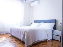 Civico 5 - 3, hotel in Piacenza