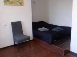 БіднийЗаяць, hotel in Lebedevka