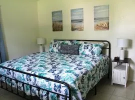 Beautiful 2bd with River Views & Amazing Sunsets in Ft Myers