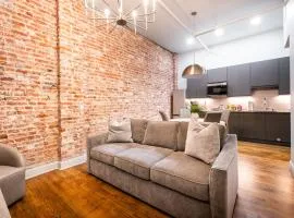 Hollyhock Suite 503