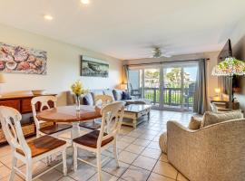 Poolside Fun & Ocean Strolls: Harbor Island Haven!, מלון בFripp Island