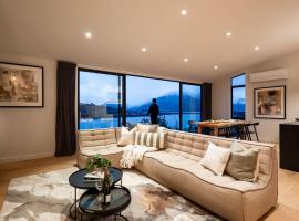 Olive Tree House Lake Mountain Views Garage, hotel in Frankton