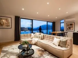 Olive Tree House Lake Mountain Views Garage