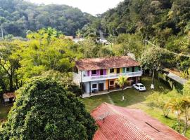 Pousada Maria Laura, hotel in Guararema