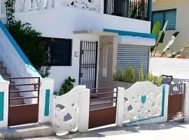 Apartamento entero en Samaná Los tios 1 y 2