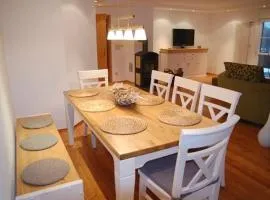 Komfortable Ferienwohnung In Brotterode Mit Großem Balkon