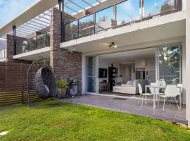 Edge One - Dog Friendly Jindabyne Holiday Apartment