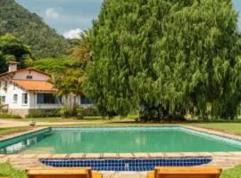 Maison Paquequer - A Historic Countryside Villa Itaipava with Private Chief- Future Winery, Events e Weddings