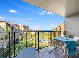 Kaanapali Shores 725 · KS 725 2BD in BeachFront Resort w Ocean V、カハナのホテル