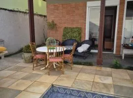 Seu cantinho a dois quarteirões da Praia
