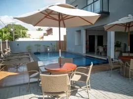 Apto Pet Friendly com Piscina a 100m da Orla