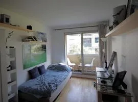 Votre studio avec balcon dans le 17ème