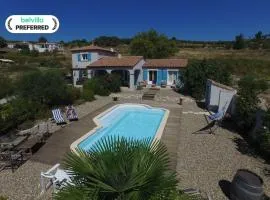 Stylish Family Villa in Félines