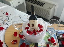 Brunswick Suites Golden Isles Gateway I-95, hotel near Malcolm McKinnon - SSI, Brunswick