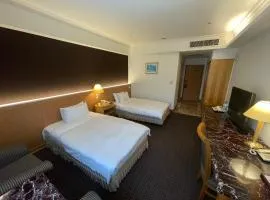 Chuto Plaza Hotel