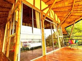 Grand Balcony Glamping ORO