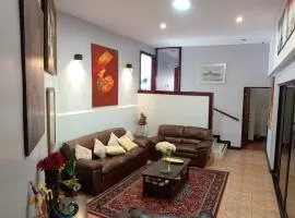 Escazú 4BR- Full house premium location