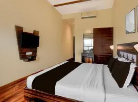Super Townhouse Oak Sinhgad Road Crossway Formerly Popular Hotel