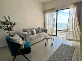 Relax with panoramic ocean and city views
