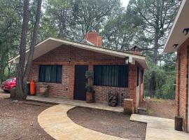 Cabaña en Villa del carbón, hotel en Villa del Carbón