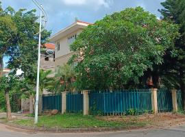 88 Ehome Noibai Airport, hostel in Hanoi