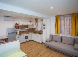 Andrije Buvine Apartments