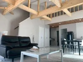 1棟貸ロフトハウスK1 日本の真ん中三重県観光拠点最大8人駐車場無料Mie Suzuka ise