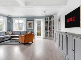 Arctic Familiy Villa - Ideal for Families & Groups