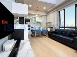 3BR One Residence 1AL 2 Level with Stair Sea and City View
