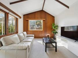 A three bedroom house in Braddon，位于Braddon的酒店